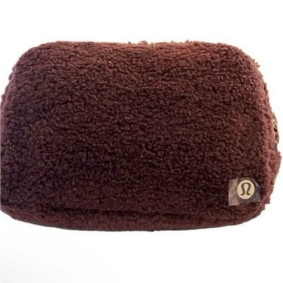 NWT- Lululemon Everywhere Belt Bag Large 2L Brown Fleece - Picture 9 of 13